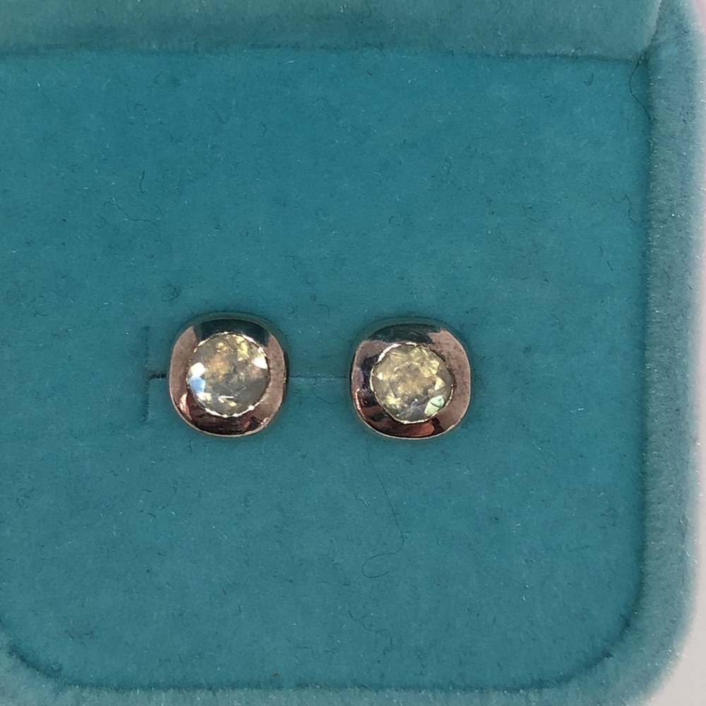 Vintage Silver Moonstone ? Earrings Stud
